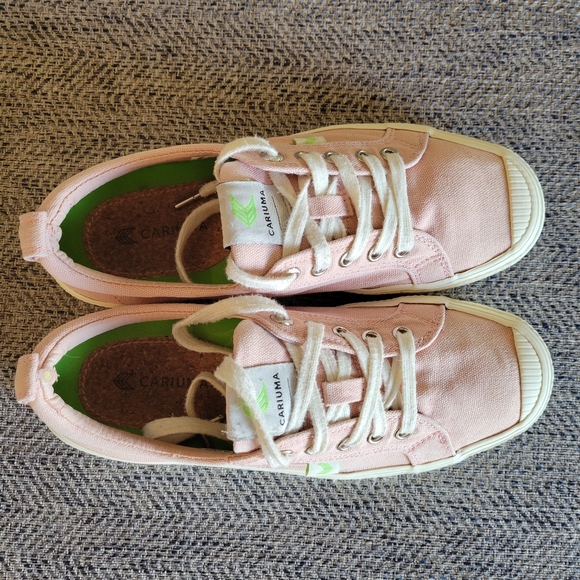 Cariuma Oca Low Sneakers Pink 8 - Picture 2 of 6